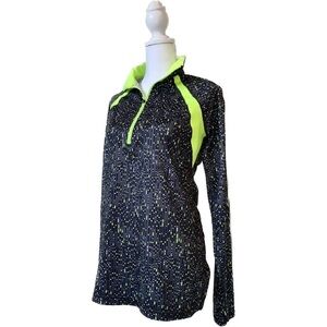 Xersion Athletic Performance long Sleeve Wear Green and Black Size Small